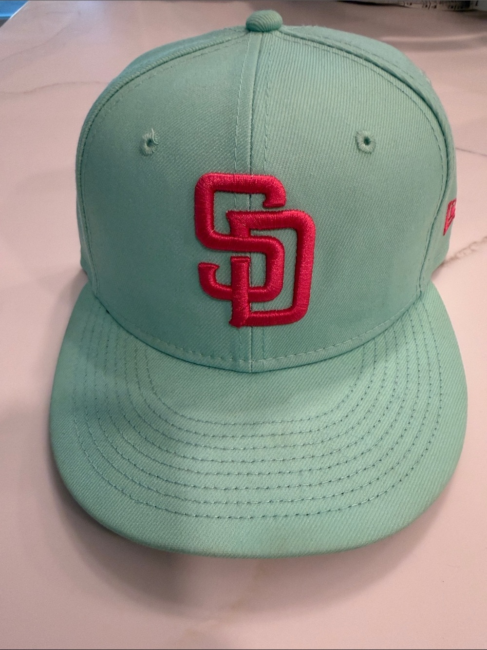 New Era Kids Mint Hat with Pink San Diego Padres Logo